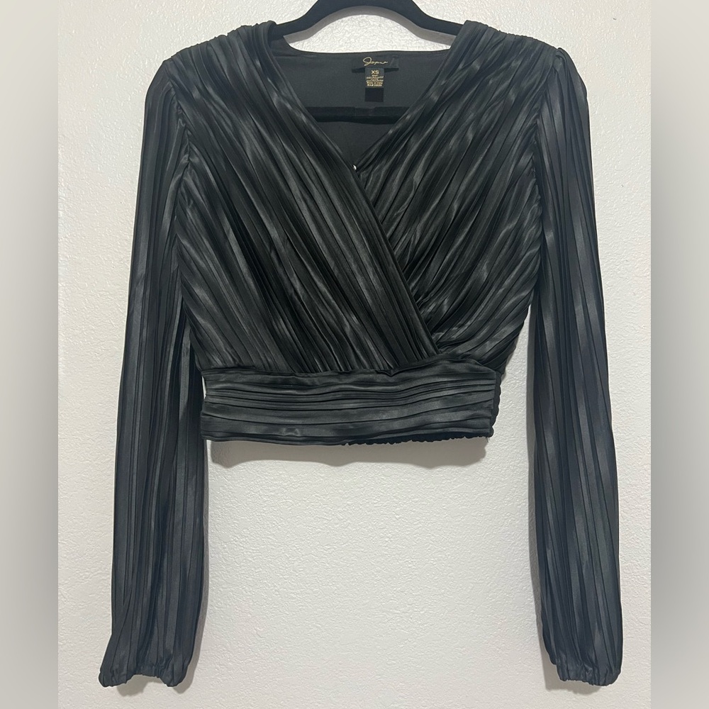 NWOT Satin Pleated Crop Top